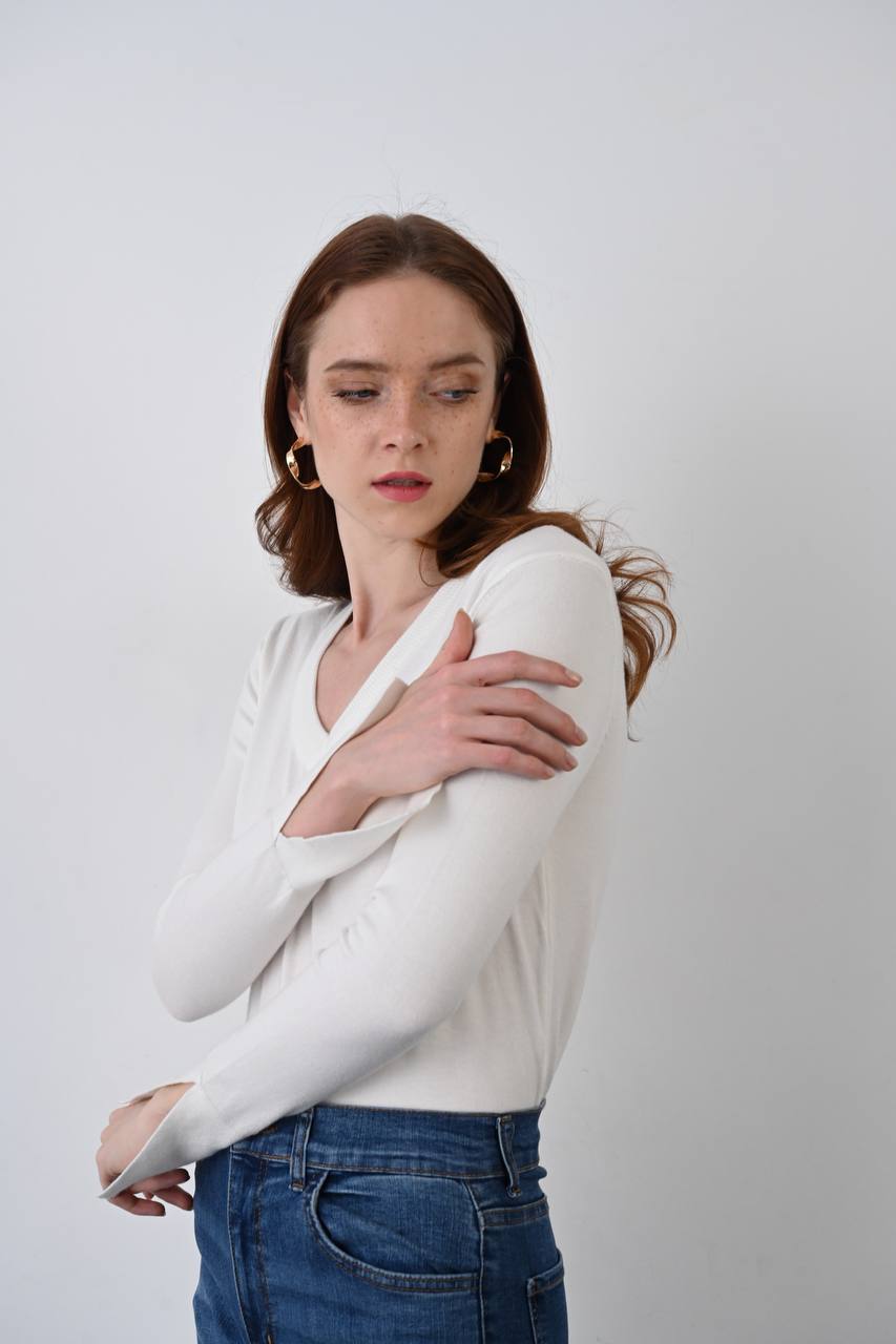 Wool Long-Sleeve - White