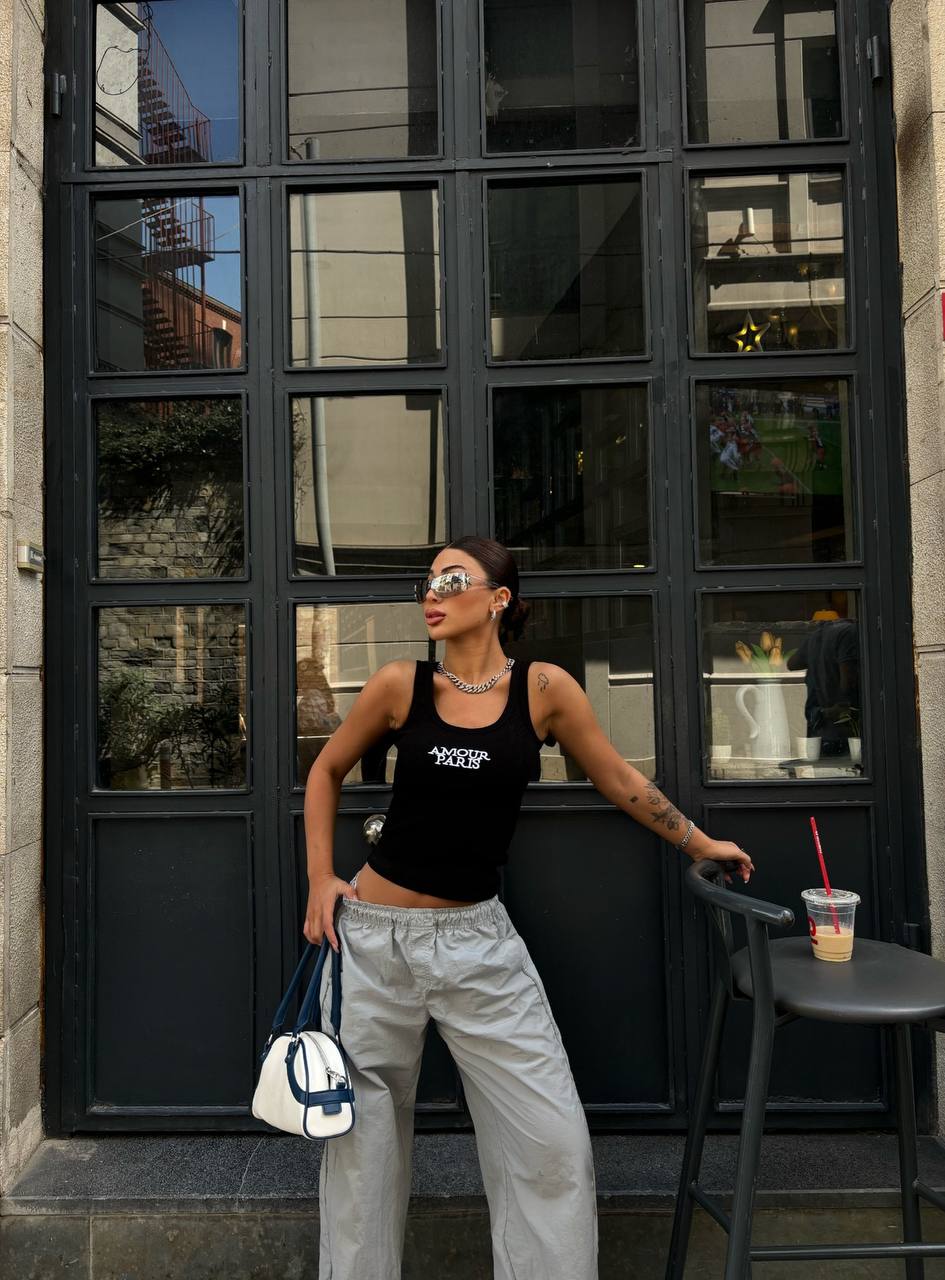 Amour Paris - Black