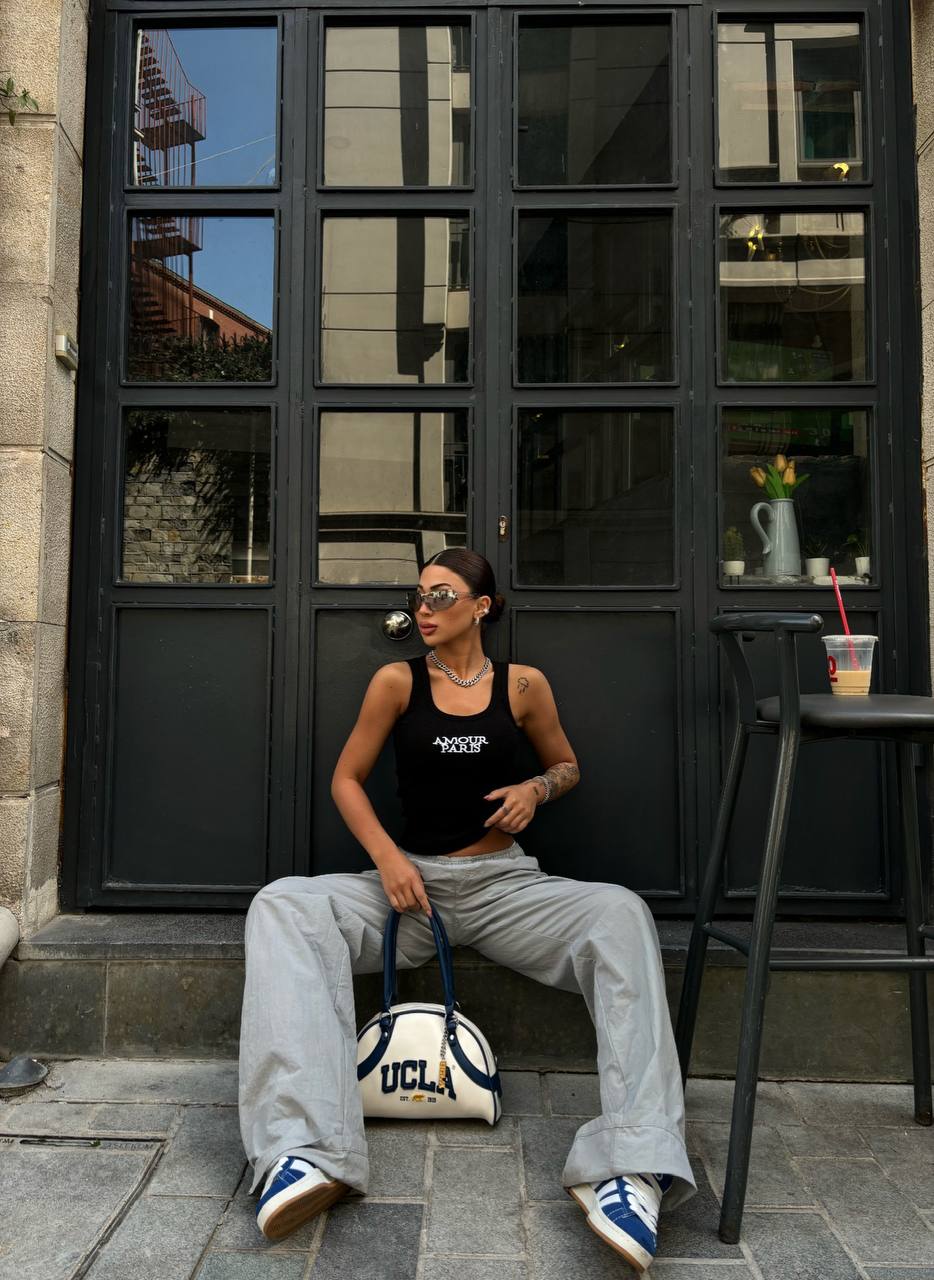 Amour Paris - Black