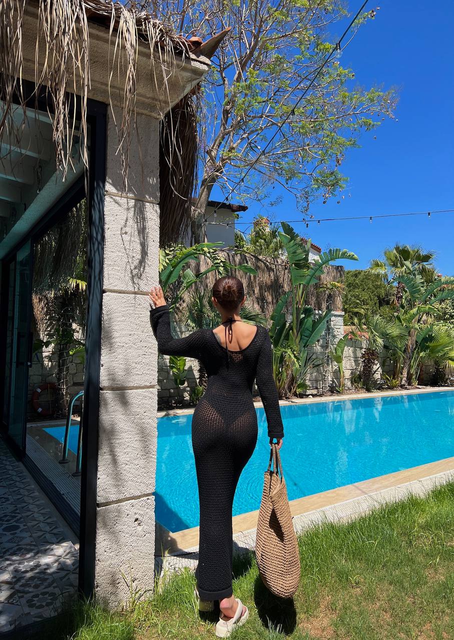 Coastal Threads - Black