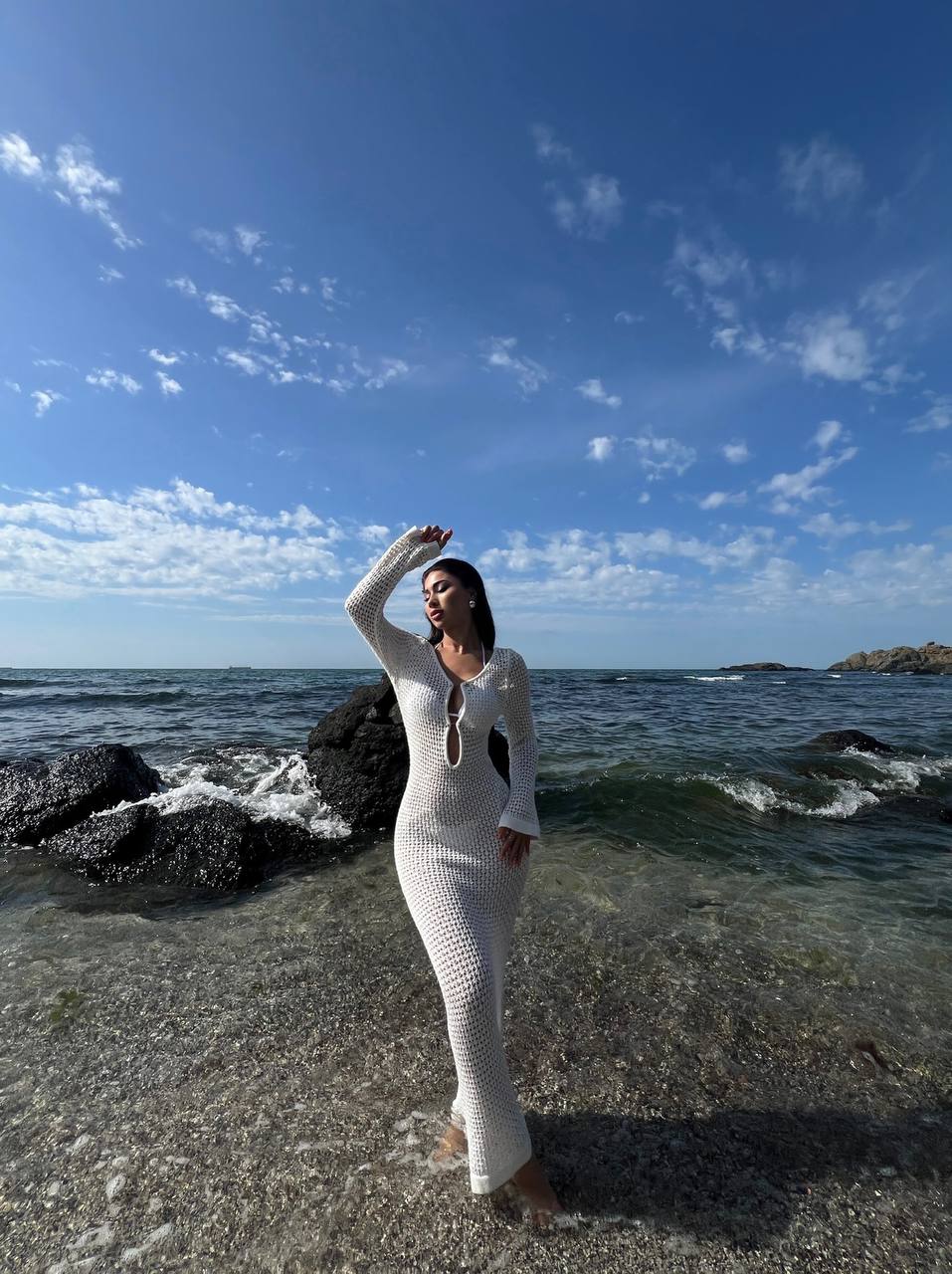 Coastal Threads - White