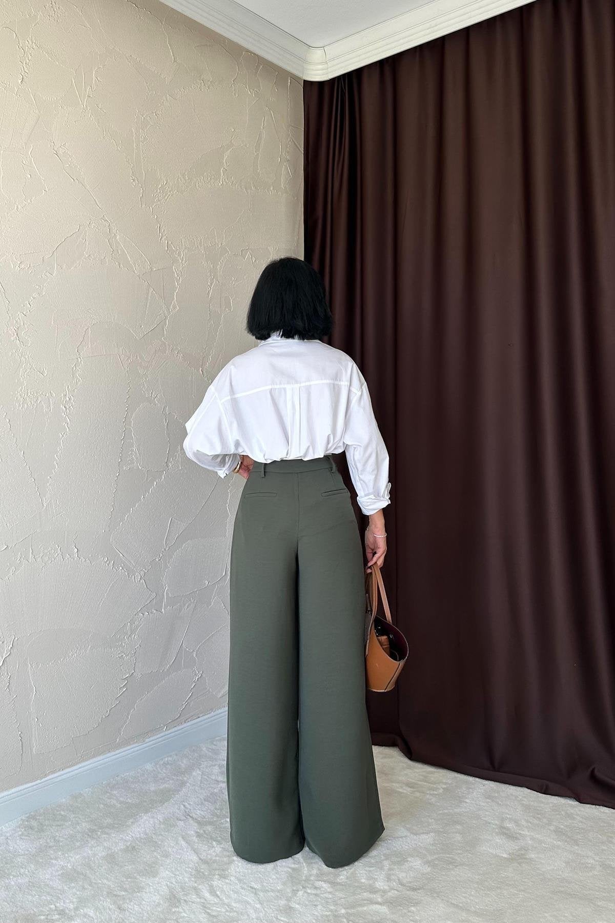 High Rise Muse - Olive